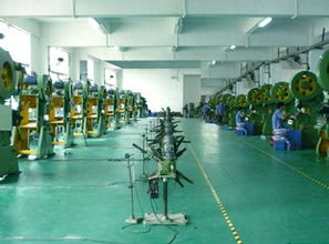 精密五金外壳厂与五金零售 产业协同与市场机遇探析